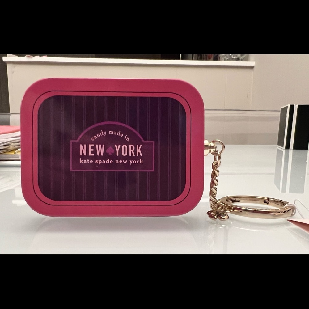 Kate Spade♠️Key Fab - Picture 5 of 5
